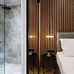 公寓 Liotrivi Luxury *