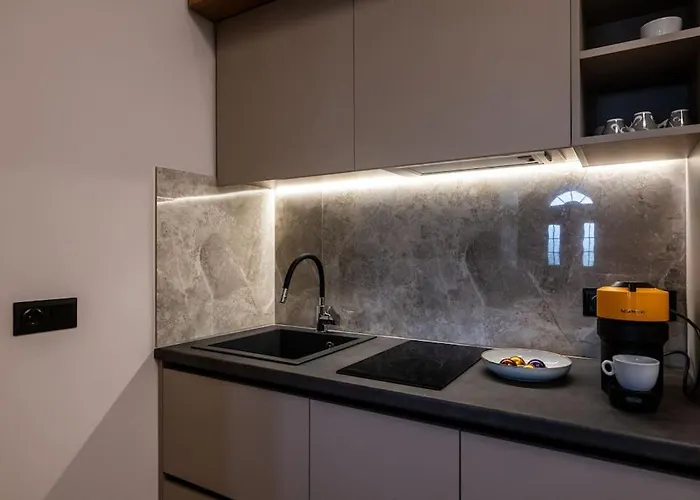 Lägenhet Liotrivi Luxury Kalamata