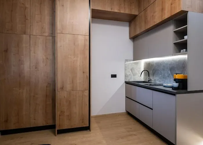 Liotrivi Luxury * Calamata